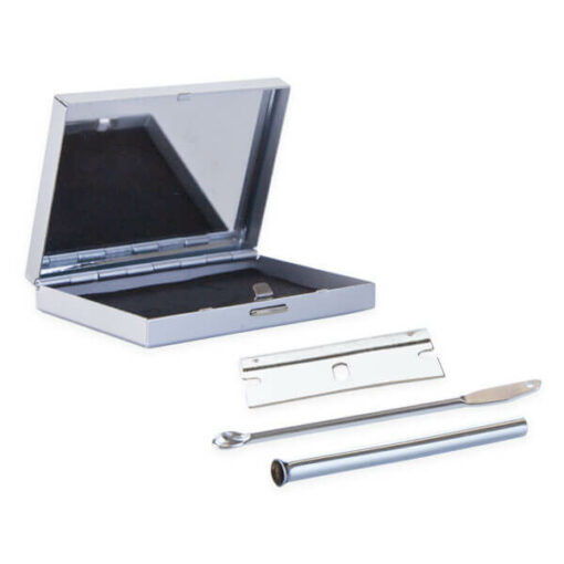 Snuff Kit With Aluminium Case In Built Mirror